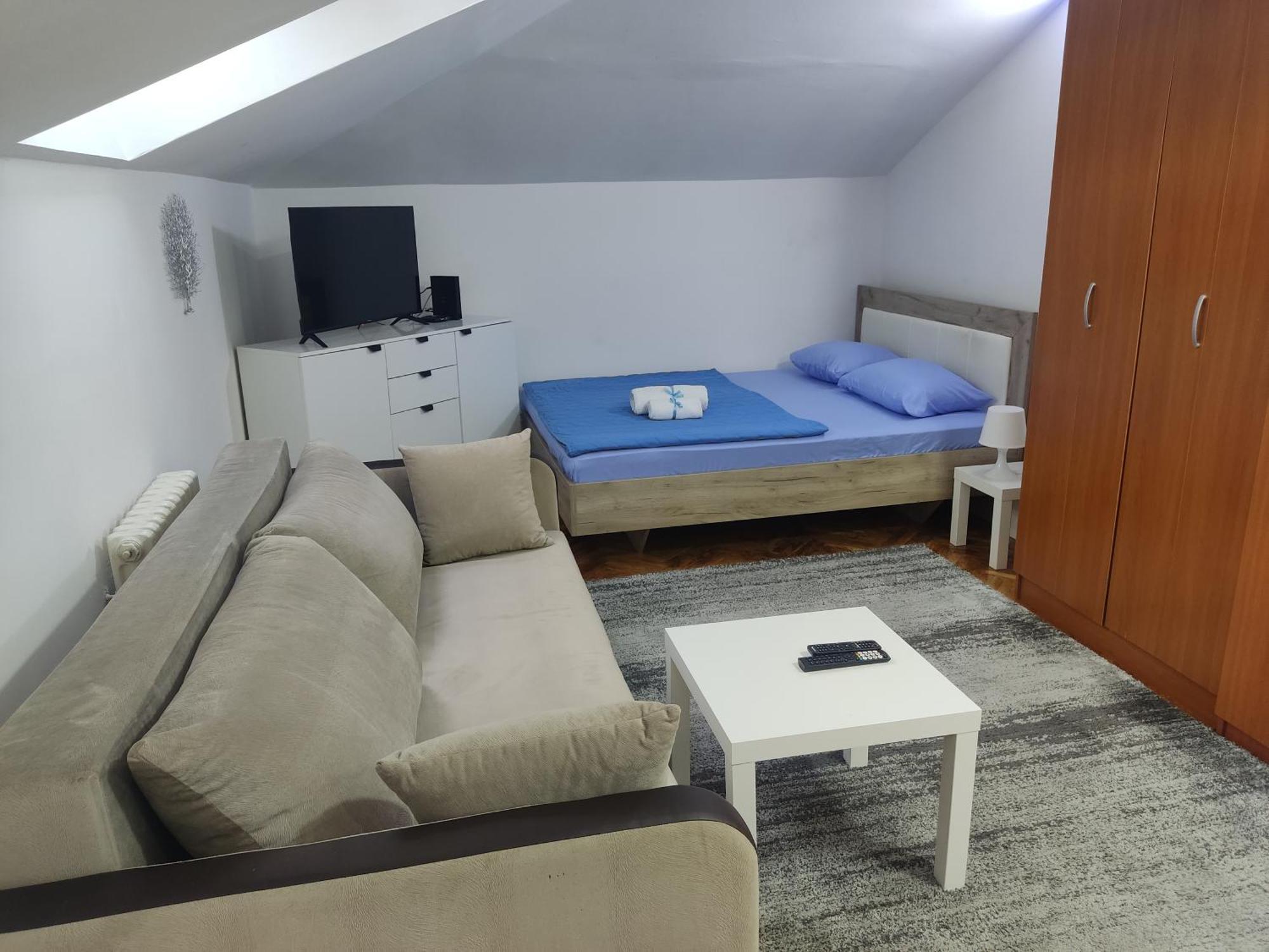 Sunset Apartment 斯梅代雷沃 外观 照片